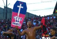 City da Shopee? Torcida do Vitória zoa Bahia após vitória no clássico