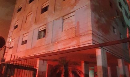 Explosão causa incêndio em apartamento com munições em Campinas