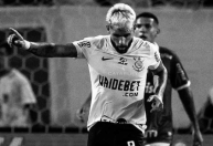 Corinthians: Yuri Alberto segue tratamento de lesão na perna