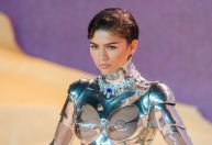 Web reage ao look de Zendaya na première de “Duna: Parte 2” em Londres