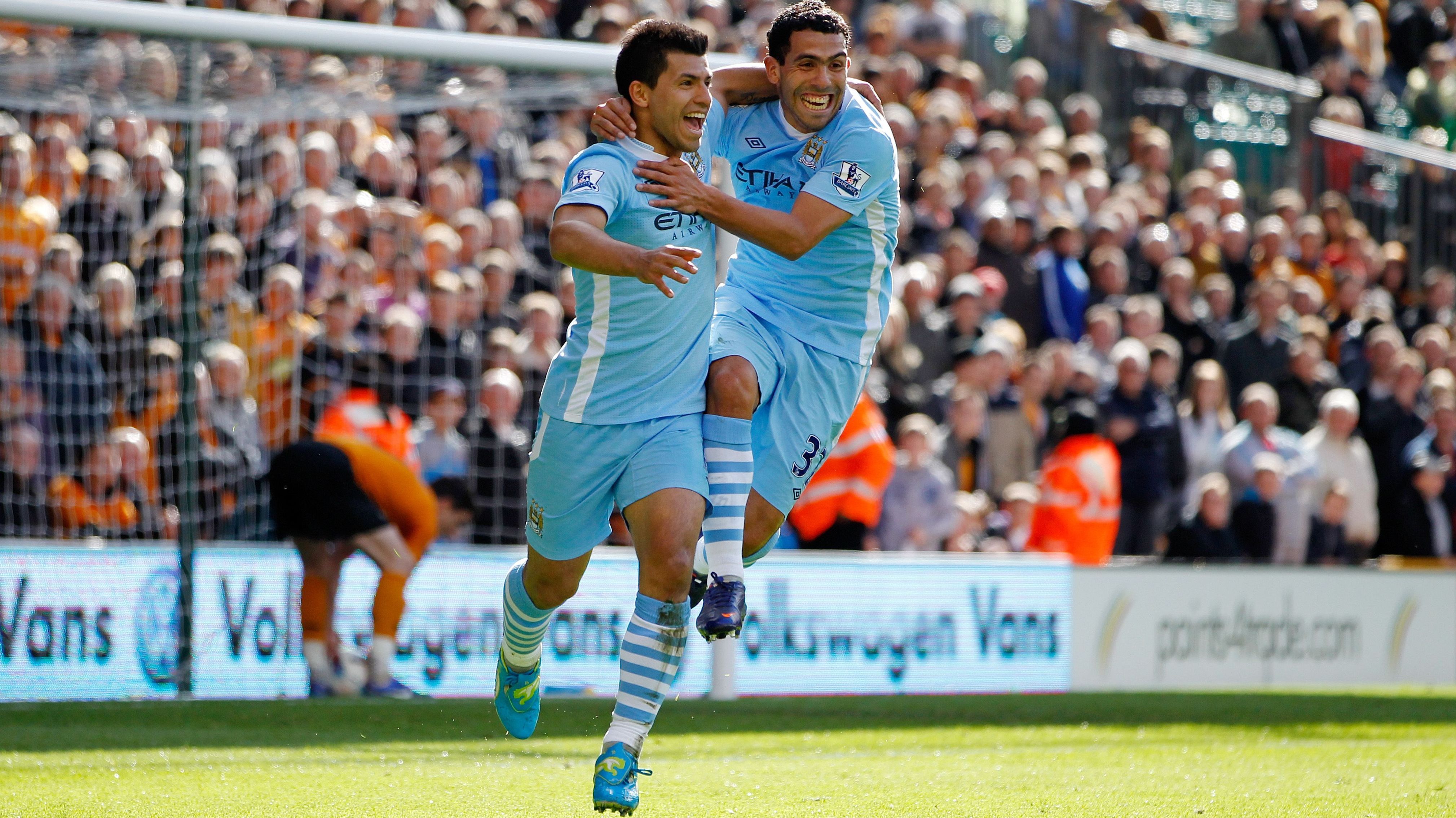 Agüero e Tévez jogaram juntos no Manchester City entre 2011 e 2013