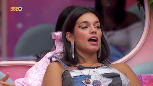 Alane cogita a possibilidade de Raquele ser a favorita do BBB24 após a eliminação de Deniziane