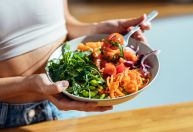 6 mudanças simples na alimentação para fazer em 2025 e ter mais saúde