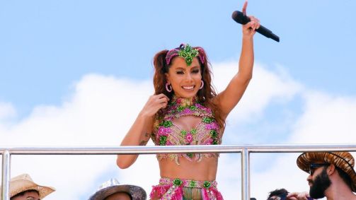 Anitta em Bloco de Carnaval no Rio de Janeiro