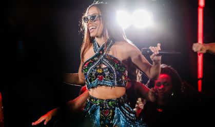 Anitta e outros brasileiros concorrem no People's Choice Awards neste domingo
