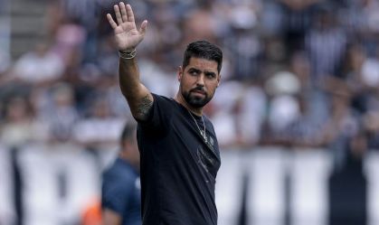 Atlético-MG tem António Oliveira como mais um alvo para a vaga de Milito