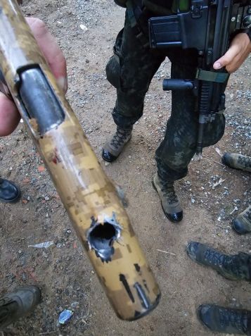 Atirador de elite da PM dispara e acerta arma de suspeito em Santos; veja foto / Divulgação PM