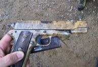 Atirador de elite da PM dispara e acerta arma de suspeito em Santos; veja foto