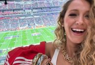 Blake Lively conta que deixou os filhos pela 1ª vez para ir ao Super Bowl