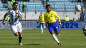 Lance de Brasil x Argentina pelo Pré-Olímpico na Venezuela