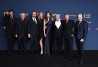 Elenco de Breaking Bad se reúne no SAG Awards quase 11 anos após fim da série