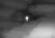 Objeto luminoso não identificado é registrado no céu no RS: veja vídeo