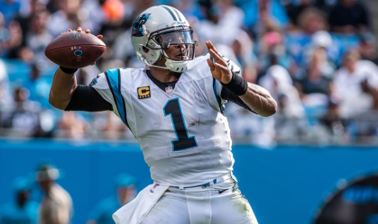 Cam Newton em ação na NFL