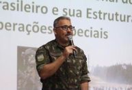 Coronel do Exército, que estava nos EUA, ligou para advogado de Mauro Cid antes de ser preso