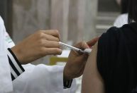 Corrida pela vacina da Covid-19 avançou tratamento de doenças como o câncer