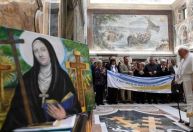 Vaticano canoniza 1ª santa argentina e aproxima Papa Francisco e Milei