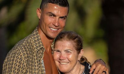 Cristiano Ronaldo e Maria Dolores, mãe do jogador