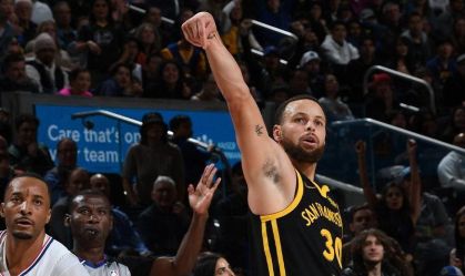 Stephen Curry, armador do Golden State Warriros