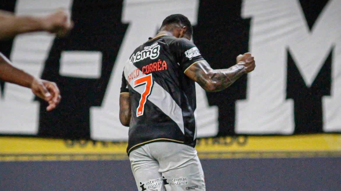 David comemora gol pelo Vasco contra o Audax Rio pelo Campeonato Carioca