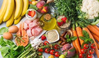 Estudo aponta dieta que pode reduzir declínio cognitivo; conheça