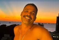 Dono de beach club é preso acusado de maus tratos contra pais idosos em Salvador