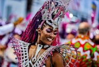 Carnaval 2025: saiba onde assistir aos desfiles das escolas de samba de RJ