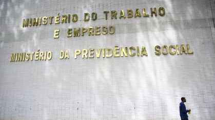 achada do ministério do Trabalho e Emprego e do ministério da Previdência Social.