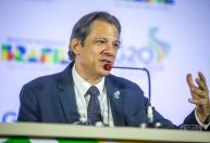 Haddad descarta aumento a servidores neste ano: “Orçamento de 2024 está fechado”