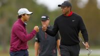 Tal pai...? Filho de Tiger Woods acerta segundo hole-in-one em nove meses