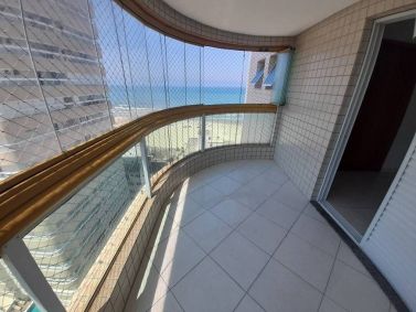 Vista de um apartamento no prédio interditado no litoral paulista