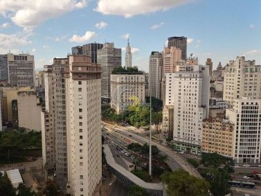 Vista da janela do Edifício Praça da Bandeira, antigo Edifício Joelma, em São Paulo