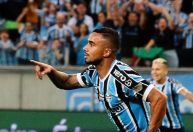 Grêmio vence Juventude e assume liderança isolada do Gauchão