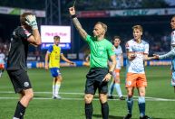 Goleiros poderão receber cartão azul, caso aprovado; entenda como seria