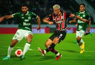 Pressionado, São Paulo empata com Guarani e chega a quatro jogos sem vencer