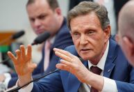 Projeto de Crivella vira preferido de Hugo Motta para "anistia light"