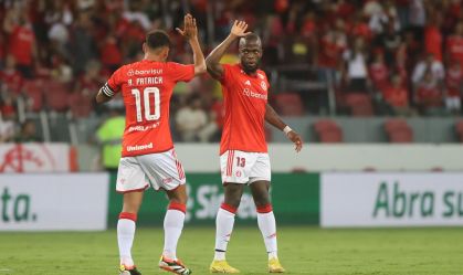 Colorado marcou os três gols da vitória ainda na primeira etapa