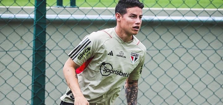 jamesss