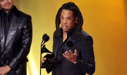Jay-Z volta a processar mulher que o acusou de estupro: "Imprudente"