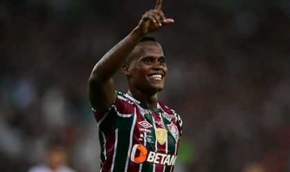 Arias pede, e Fluminense deve negociar colombiano ao futebol inglês
