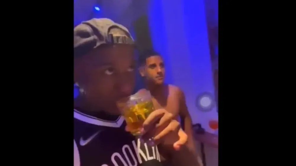 João Pedro e Fernando foram cortados por Larcamón de jogo contra o Pouso Alegre