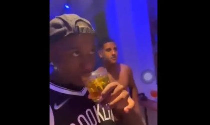 João Pedro e Fernando foram cortados por Larcamón de jogo contra o Pouso Alegre