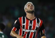 Toca no Calleri que é gol? Camisa 9 não marca fora de casa há 16 jogos