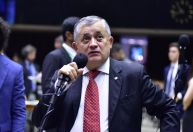 Mais importante que a inclusão da carne na tributária é o que fizemos pelo país, diz líder do governo
