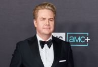 Josh McDermitt, de 