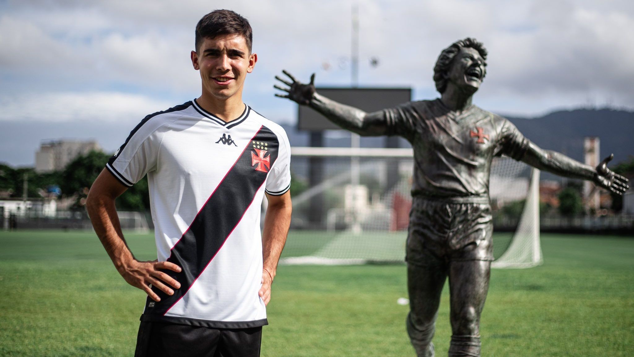 Juan Sforza com a camisa do Vasco