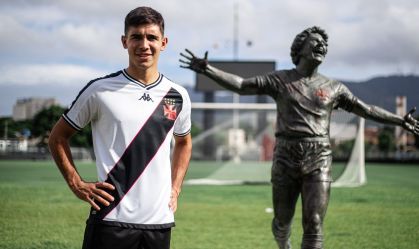 Juan Sforza com a camisa do Vasco