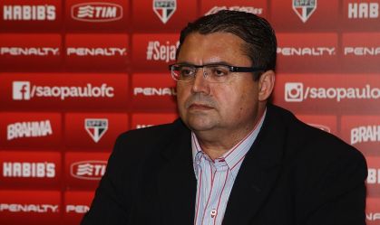 Júnior Chávare pelo São Paulo