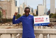 Morto aos 24 anos, Kelvin Kiptum bateu recorde mundial em sua terceira maratona