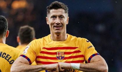 Lewandowski foi o destaque na vitória do Barcelona
