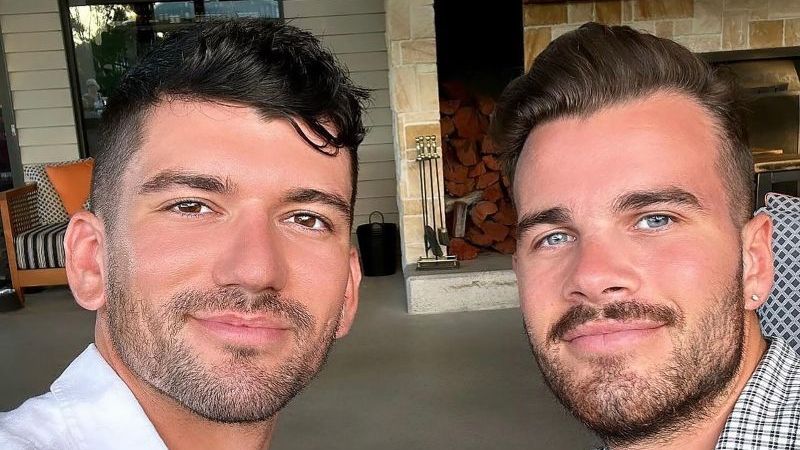 Luke Davies, à esquerda, e Jesse Baird foram vistos pela última vez na segunda-feira em um subúrbio de Sydney, Austrália.